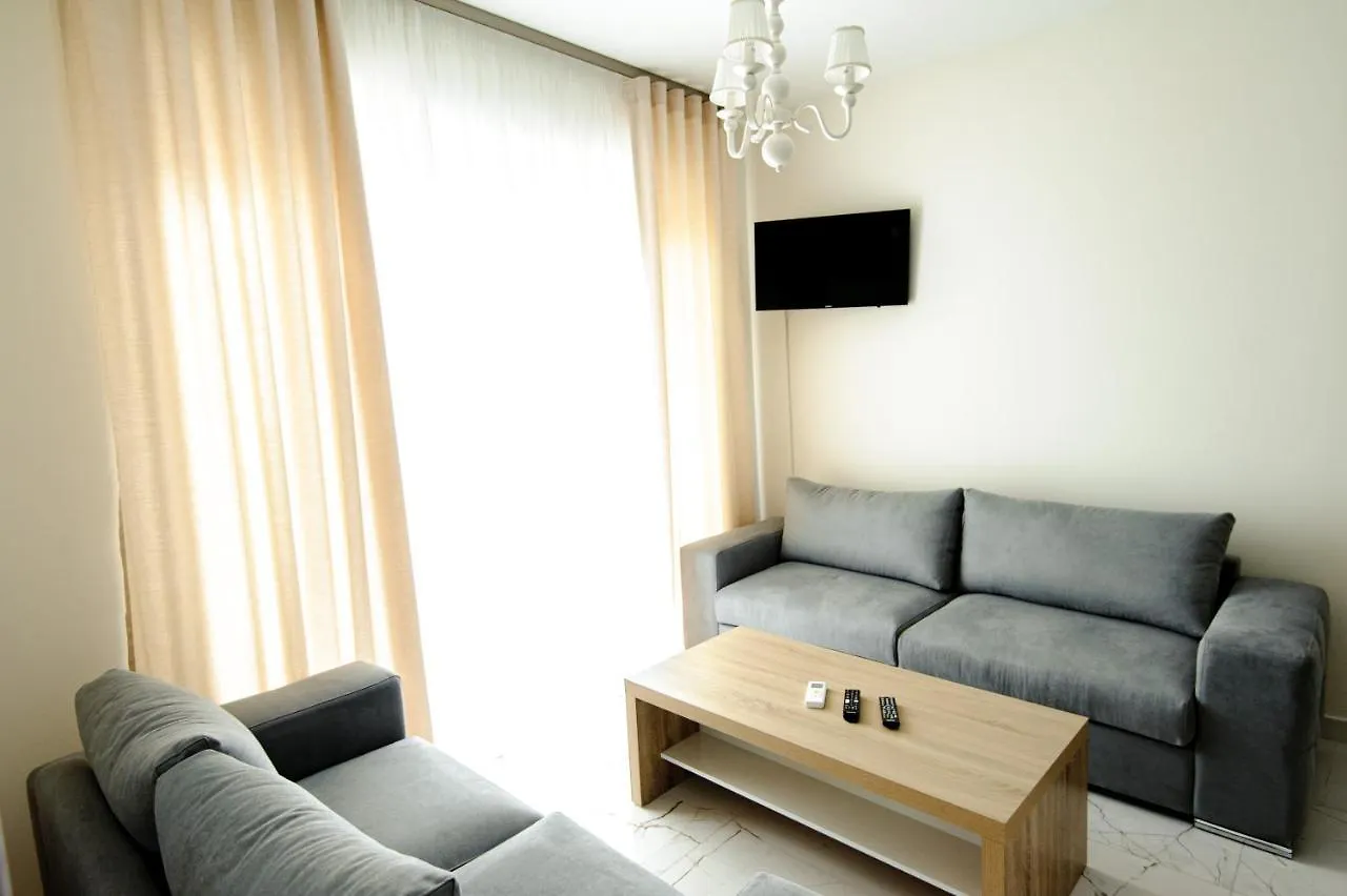 Nika Apartment 2 하니오티
